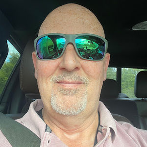 Meet your Posher, Jason